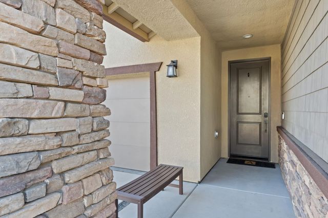 398 Atlantica Drive S, Madera, CA 93636