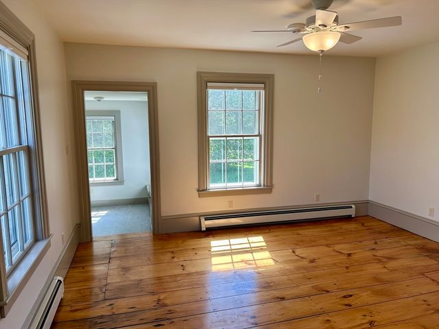 831 Lexington Rd, Concord, MA 01742