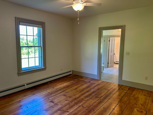 831 Lexington Rd, Concord, MA 01742