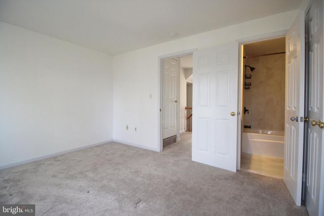 7831 GUM SPRINGS VILLAGE DR, Alexandria, VA 22306