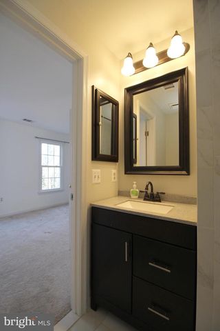 7831 GUM SPRINGS VILLAGE DR, Alexandria, VA 22306