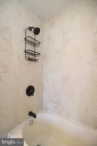 7831 GUM SPRINGS VILLAGE DR, Alexandria, VA 22306