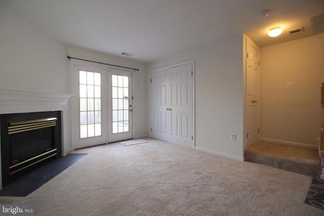 7831 GUM SPRINGS VILLAGE DR, Alexandria, VA 22306