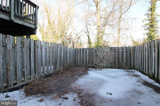 7831 GUM SPRINGS VILLAGE DR, Alexandria, VA 22306