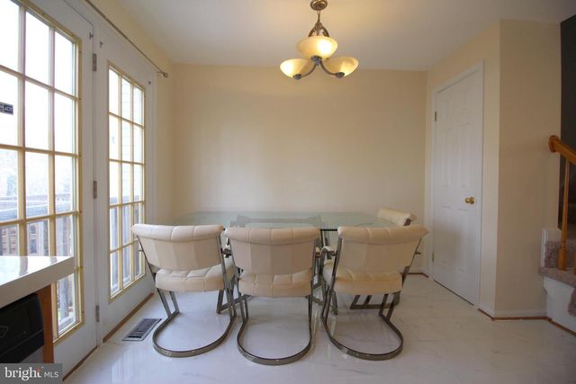 7831 GUM SPRINGS VILLAGE DR, Alexandria, VA 22306