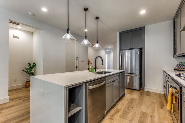 1116 Muncie Avenue, Dallas, TX 75212