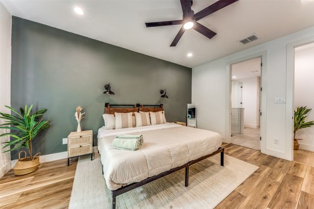 1116 Muncie Avenue, Dallas, TX 75212