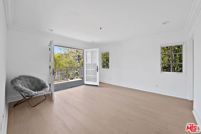 2387 Stratford Circle, Los Angeles, CA 90077