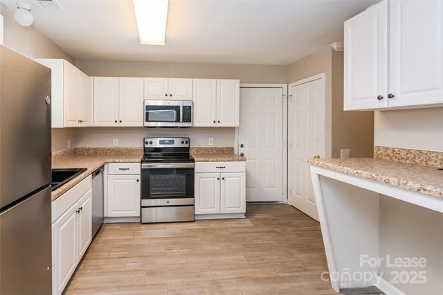12529 Cheryl Anne Place, Charlotte, NC 28262