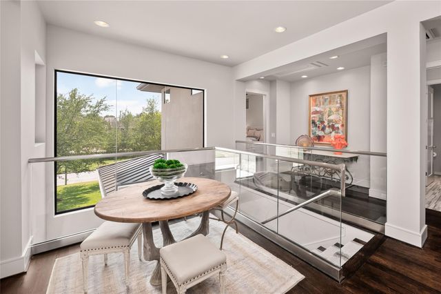 5642 Cedar Creek Drive, Houston, TX 77056