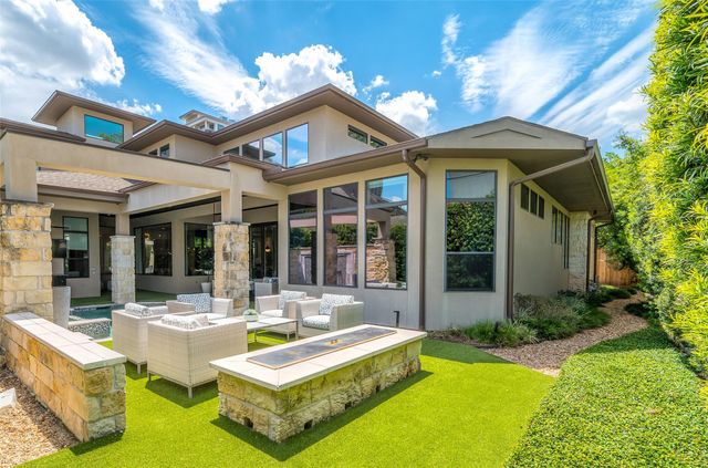 5642 Cedar Creek Drive, Houston, TX 77056