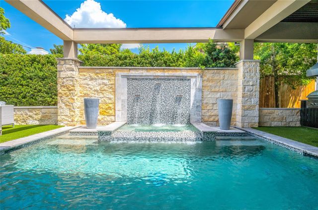 5642 Cedar Creek Drive, Houston, TX 77056
