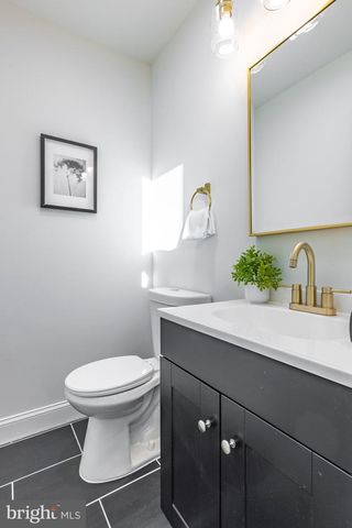 1400 WATERFORD DR, District Heights, MD 20747