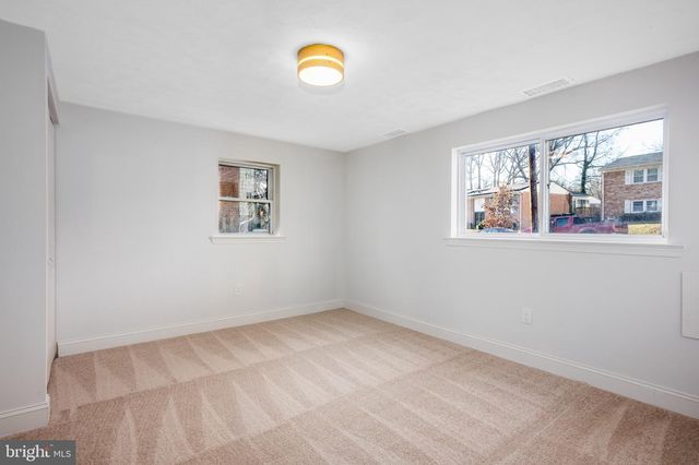 1400 WATERFORD DR, District Heights, MD 20747