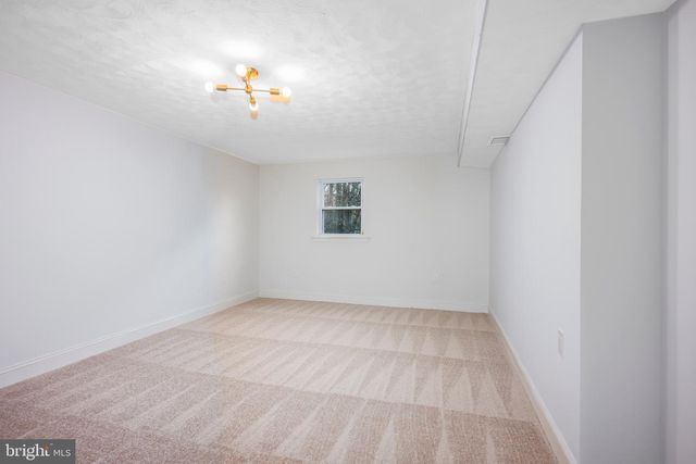 1400 WATERFORD DR, District Heights, MD 20747