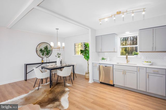 1400 WATERFORD DR, District Heights, MD 20747