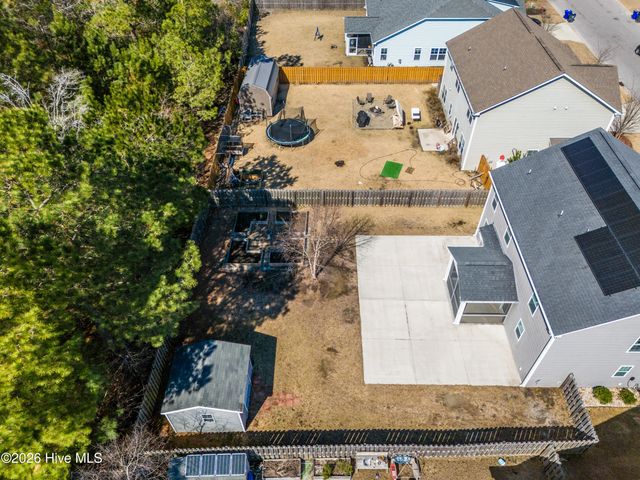 85 Waldorf Way, Hampstead, NC 28443