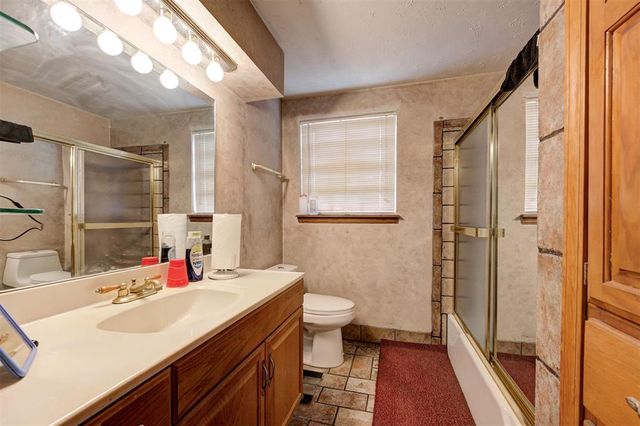 3041 SW 61st Street, Oklahoma City, OK 73159