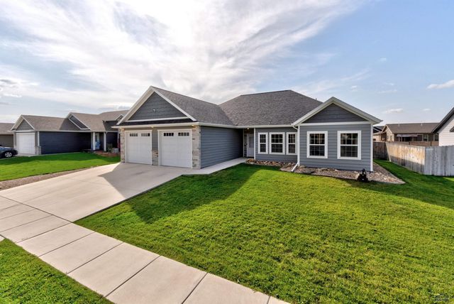 3025 OLIVE GROVE CT, Rapid City, SD 57702