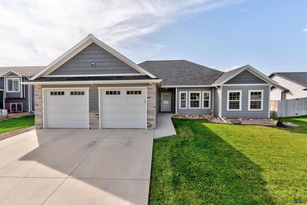 3025 OLIVE GROVE CT, Rapid City, SD 57702