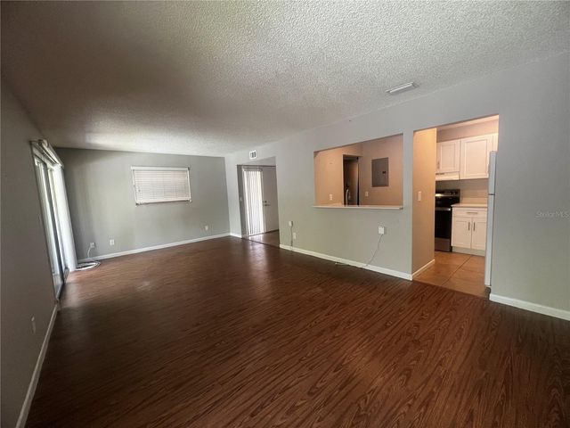 140 ORCHID WOODS COURT 15B, Deltona, FL 32725