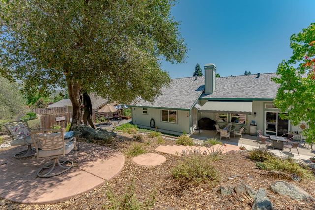 4203 Richardson Dr, Auburn, CA 95602