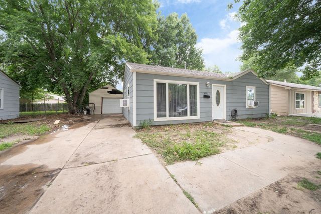 4592 S Brookhaven, Wichita, KS 67216