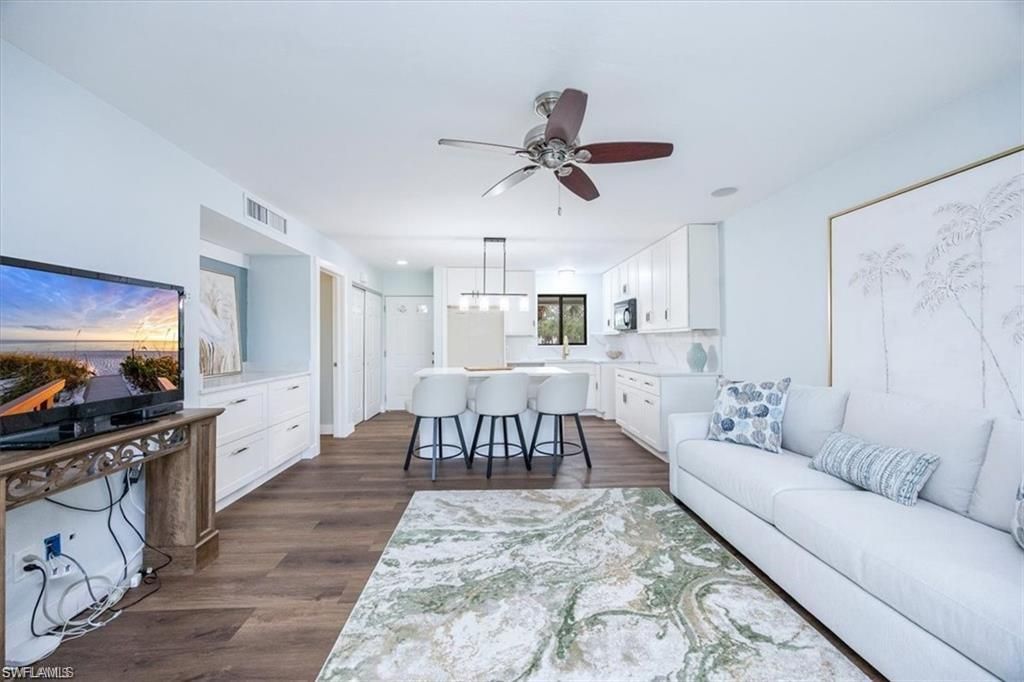 746 Eagle Creek DR 203, NAPLES, FL 34113 — exterior