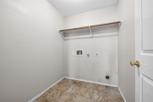 227 Breseman Street, Cedar Hill, TX 75104