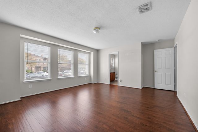 227 Breseman Street, Cedar Hill, TX 75104