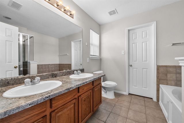 227 Breseman Street, Cedar Hill, TX 75104