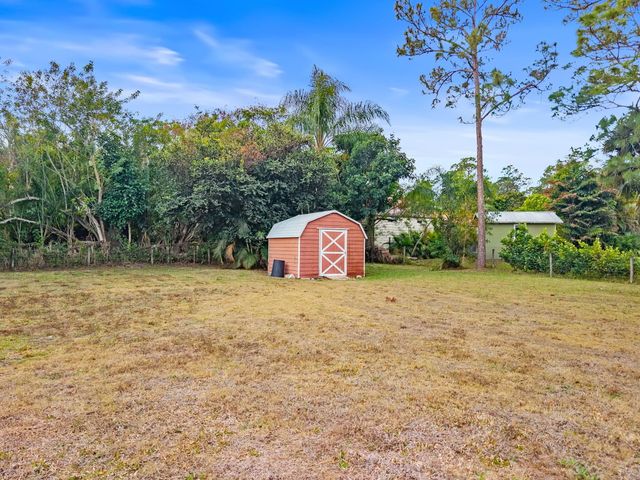 13530 53rd Court N, The Acreage, FL 33411