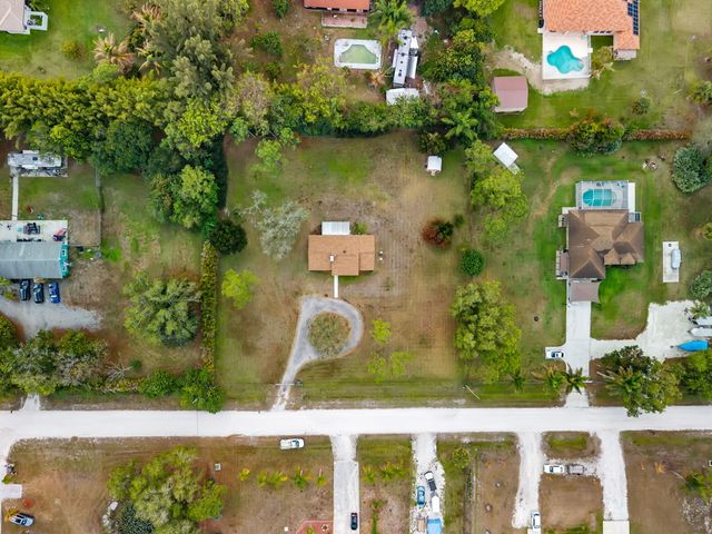 13530 53rd Court N, The Acreage, FL 33411