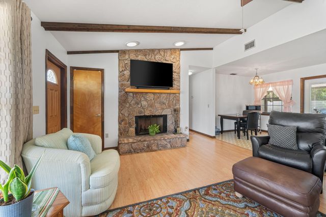 13530 53rd Court N, The Acreage, FL 33411