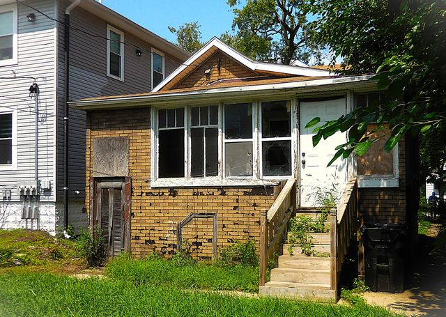 219 W 118th Street, Chicago, IL 60628