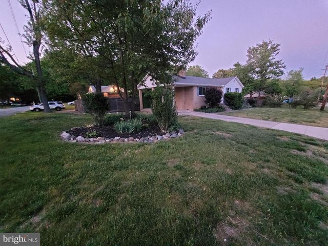 2710 ROSE VALLEY DR, Fort Washington, MD 20744