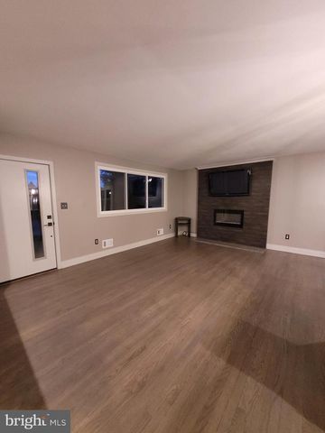 2710 ROSE VALLEY DR, Fort Washington, MD 20744