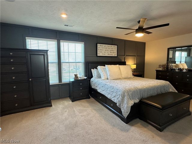 36582 Stockport Mill Drive, North Ridgeville, OH 44039