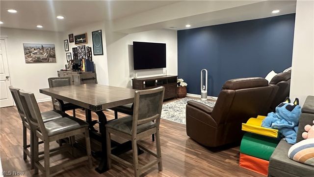 36582 Stockport Mill Drive, North Ridgeville, OH 44039