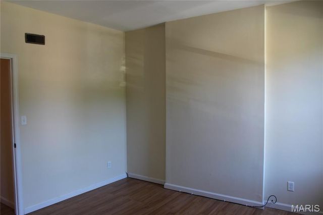 4261 Russell Boulevard, St Louis, MO 63110