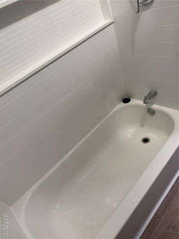 4261 Russell Boulevard, St Louis, MO 63110