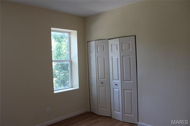 4261 Russell Boulevard, St Louis, MO 63110