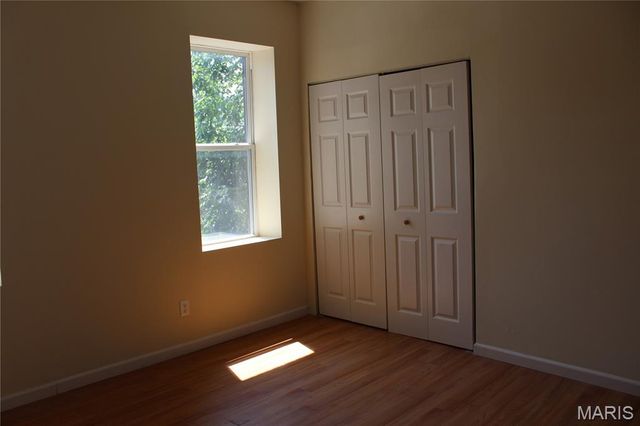 4261 Russell Boulevard, St Louis, MO 63110