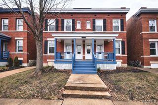 4261 Russell Boulevard, St Louis, MO 63110
