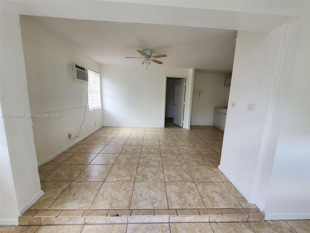 2114 Mckinley St REAR A, Hollywood, FL 33020