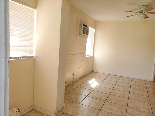 2114 Mckinley St REAR A, Hollywood, FL 33020