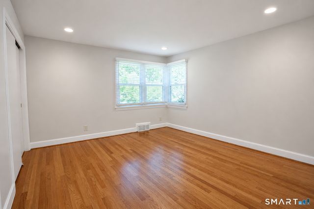 99 Iroquois Road, West Hartford, CT 06117