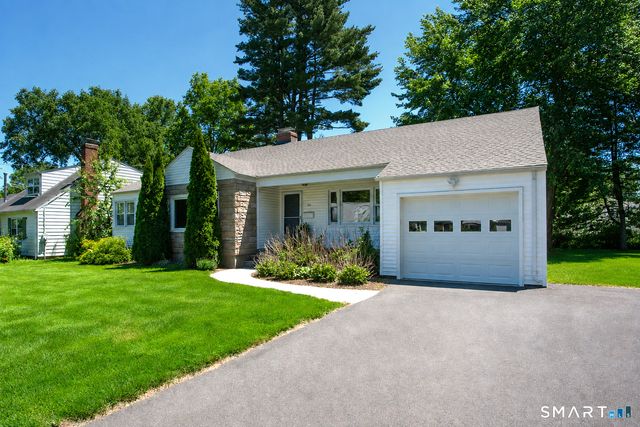 99 Iroquois Road, West Hartford, CT 06117
