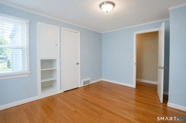 99 Iroquois Road, West Hartford, CT 06117