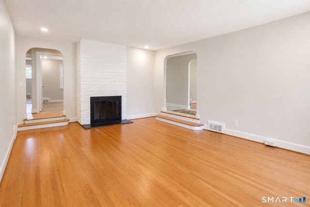 99 Iroquois Road, West Hartford, CT 06117